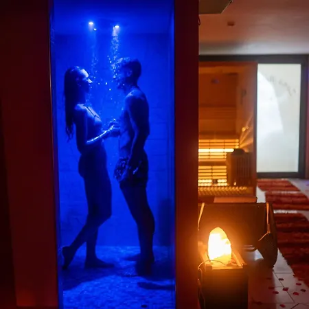 Dusseldorf Hotel 3*