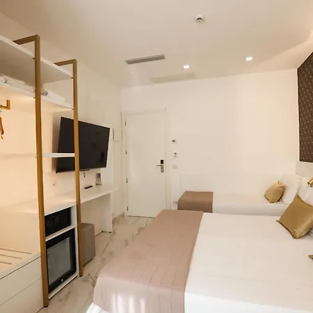 Hotel Cenisio 3*