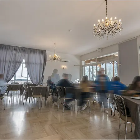 Hotel Hotel Lily 3*