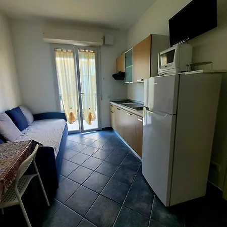 Aparthotel Désirée *