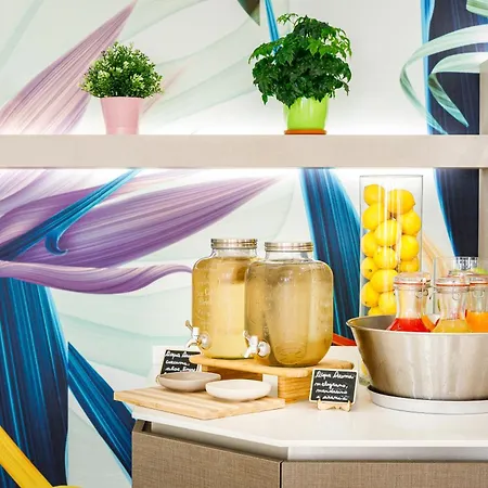 Ariane - Beachfront, Breakfast Xxl & Sea View فندق 3*