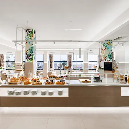 Ariane - Beachfront, Breakfast Xxl & Sea View 3*