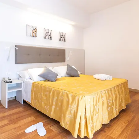 Hotel Dusseldorf 3*