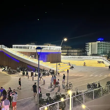 Columbia Frontemare Otel Rimini