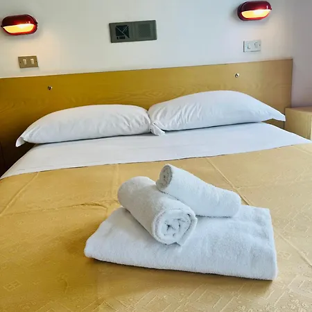 Otel Columbia Frontemare