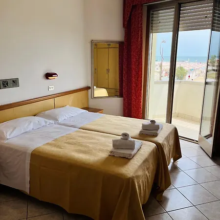 Otel Columbia Frontemare