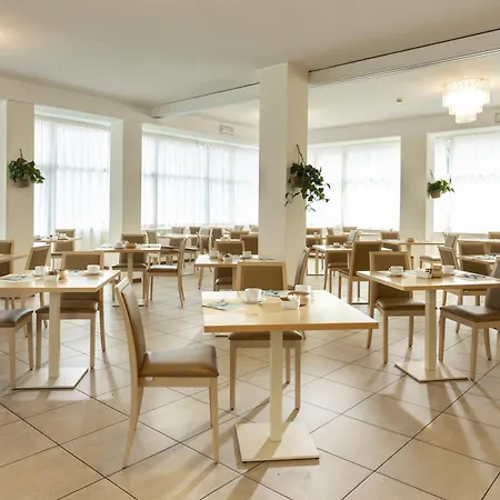 Bikini Otel 4*