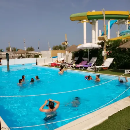 Hotel Sara 3*