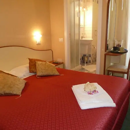 Hotel Crosal