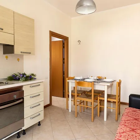 Aparthotel Uno Studio&suites 2*