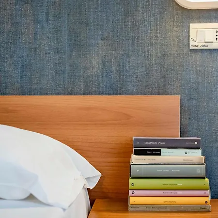 Hotel Atlas 3*