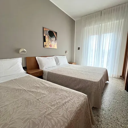Hotel Ardea 3*