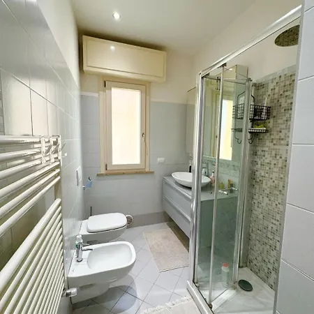 Roof Terrace Marina Centro - - Train Station - Wifi Apartment Rimini