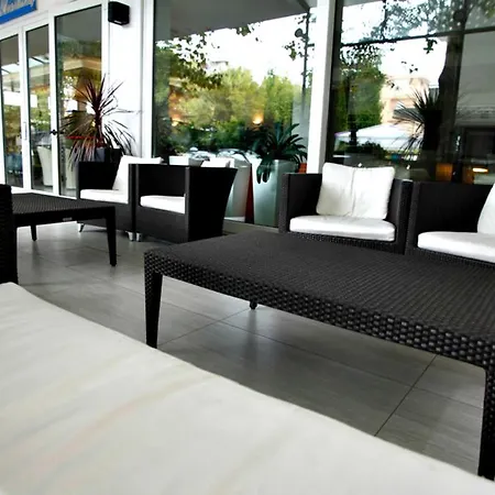 فندق Marebello 3*