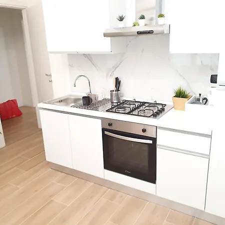 Appartamento Dolce House - Trilocali Nuovi E Moderni Sul Mare *
