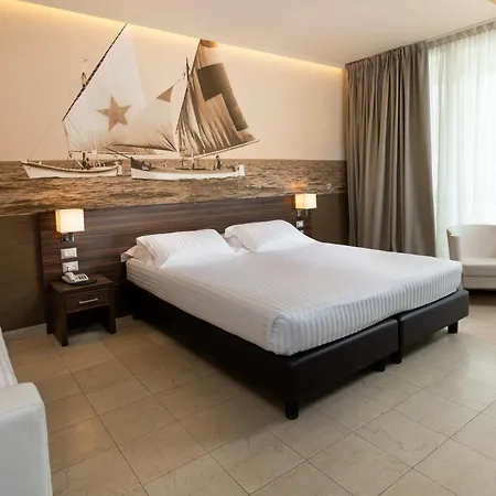 Mercure Lungomare 4* Rimini