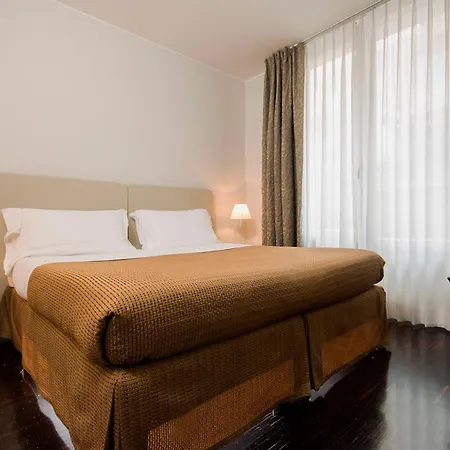 Hotel National 4*