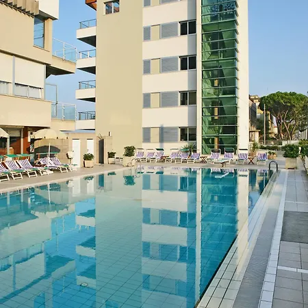 فندق Ascot &