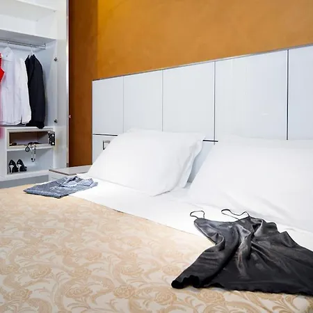 Hotell Atmosphere 4*