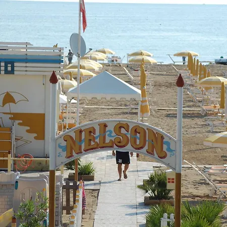 Hotel Nelson 3*