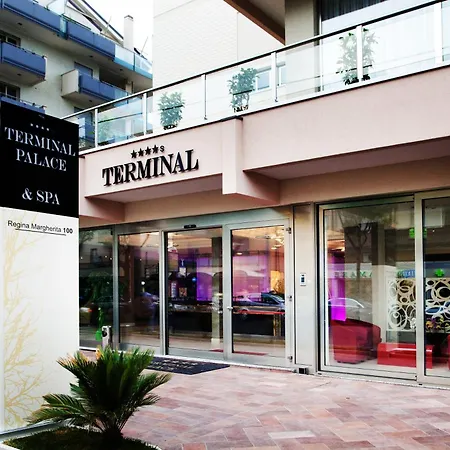Hotell Terminal Palace & Rimini