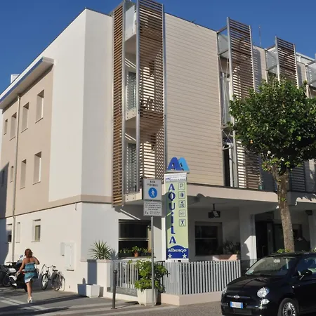 Aquila ريميني