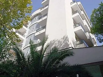 Apartmanhotel Le Spiagge 3*