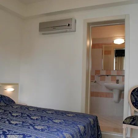 Aparthotel Olimpo