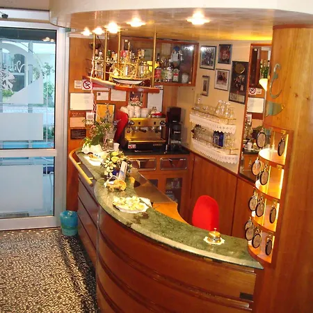 Hotel Ersilia 2*