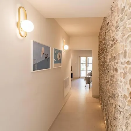Villa Luxury & Design: Oasi Nel Centro Storico Di *