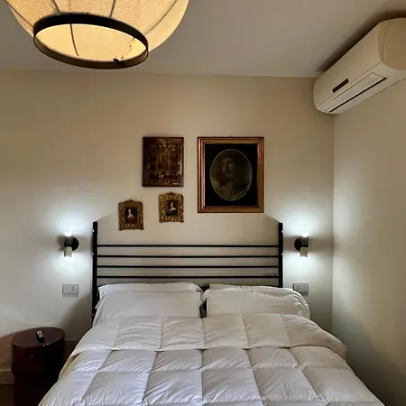 5 Viale Fano Apartment *