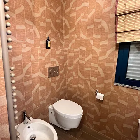 5 Viale Fano * Rimini