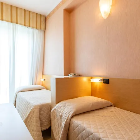Metropole Hotel