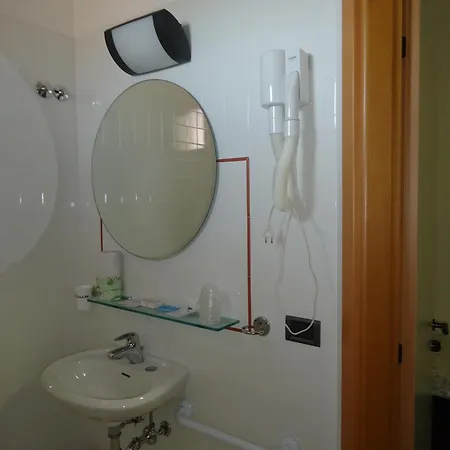 Hotel L&v 3*