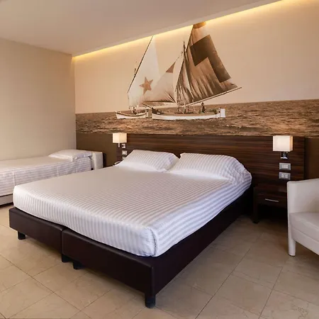 Mercure Lungomare Hotel