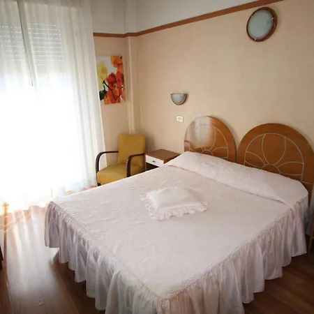 Britannia Marina Centro Hotel 3*