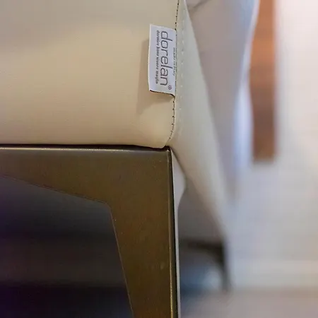 Up Hotel