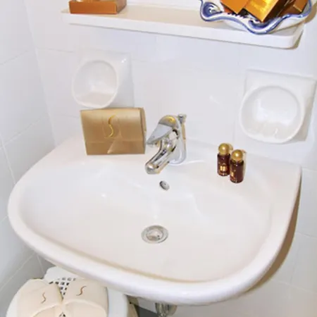 Hotell Cadiz Rimini
