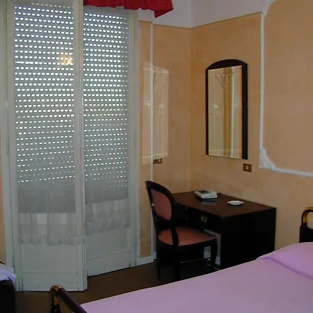 Maria Grazia Aparthotel 3*