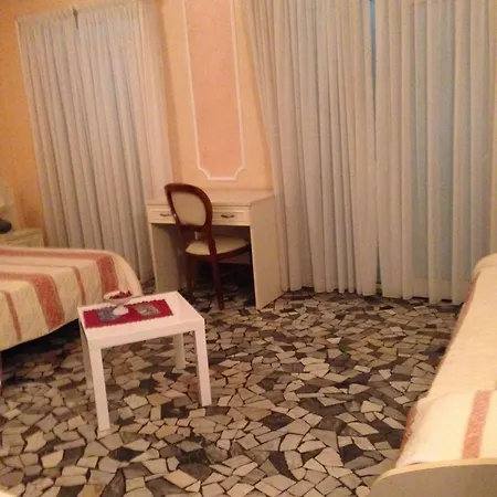 Apartahotel Maria Grazia 3*