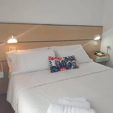 Hotel Bianca Vela 3*