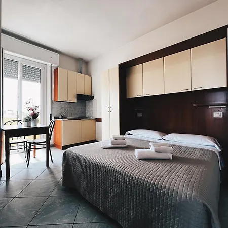 Aparthotel Buena Vista *