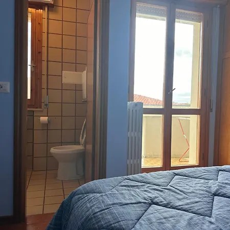 Bilocale 1 Min Dal Mare Parcheggio E Ac - Il Lupo Affitta *