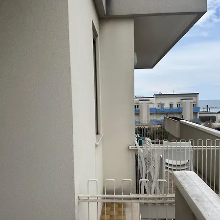 Apartment Bilocale 1 Min Dal Mare Parcheggio E Ac - Il Lupo Affitta