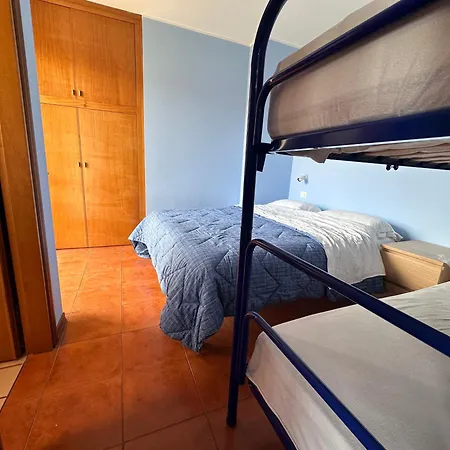 Bilocale 1 Min Dal Mare Parcheggio E Ac - Il Lupo Affitta Apartment *