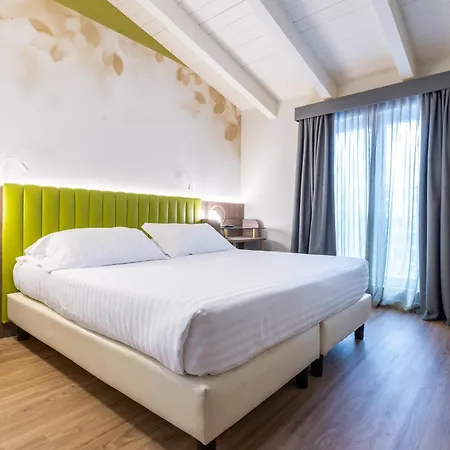Regina Elena 57 & Oro Bianco Hotel Rimini