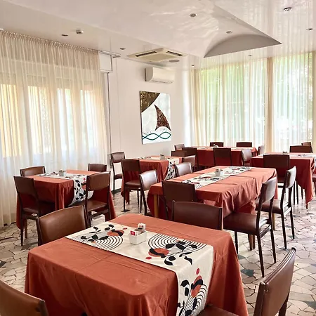 Ardea Hotel 3*