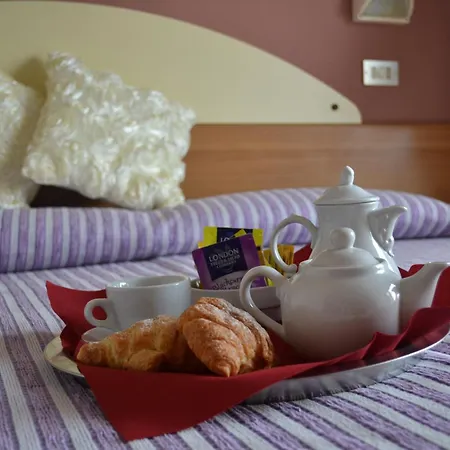 Hotel Jasmine 3*