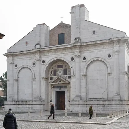 Отель Parco Fellini