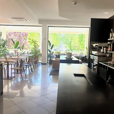 Bianca Vela Hotel 3*